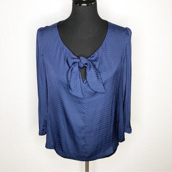 Cabi navy blue swiss dot knot tie front top size Small #5525 - Picture 2 of 16